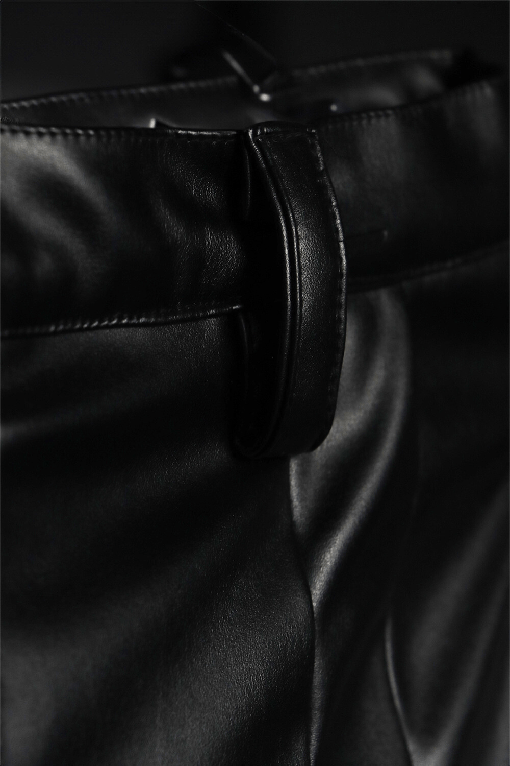 Black pleated leather pants - BEEGLEE