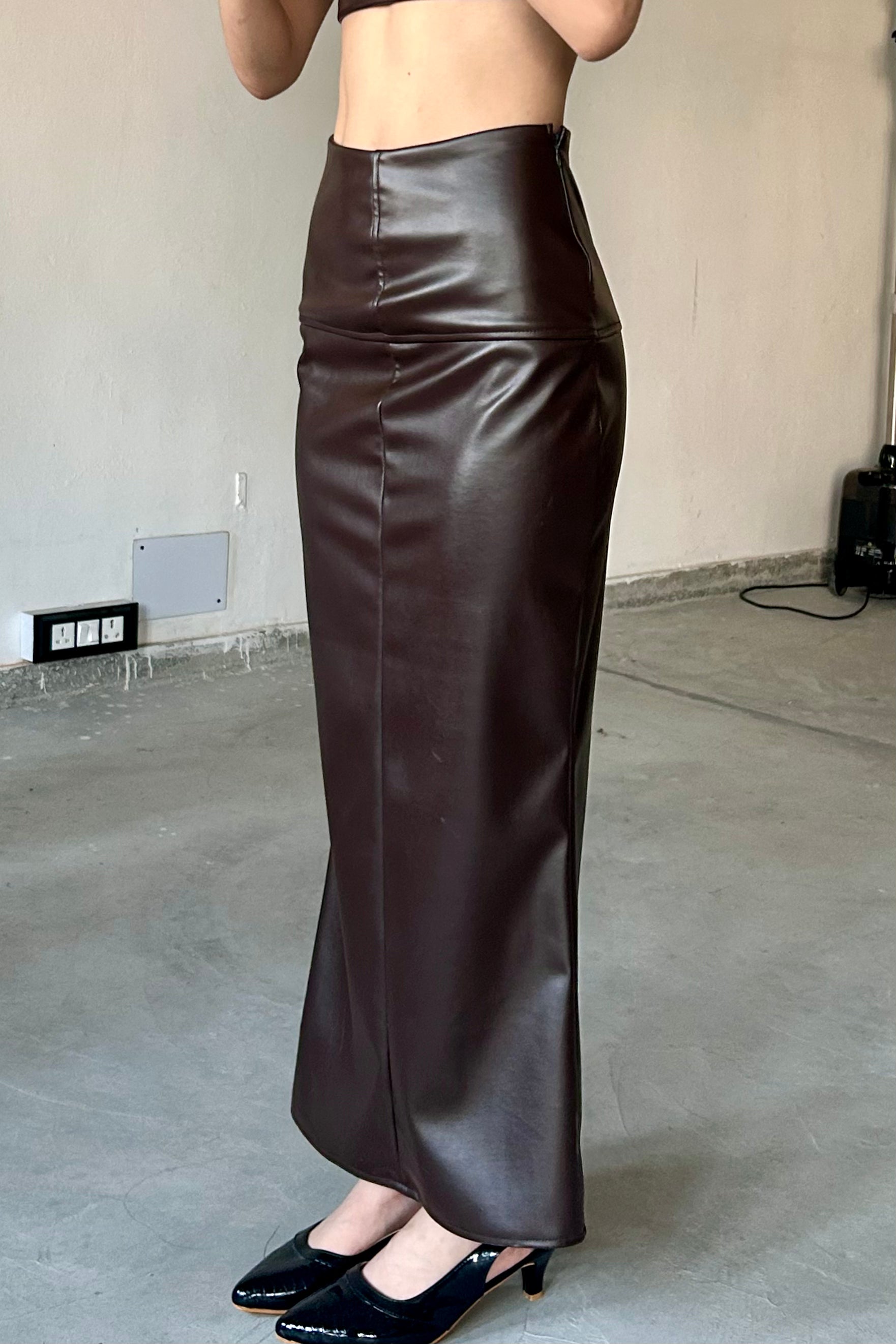 Brown trumpet leather skirt